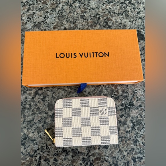 Louis Vuitton Damier Azur & Rose Ballerine Pink Zippy Coin Purse Padlock - Picture 2 of 13